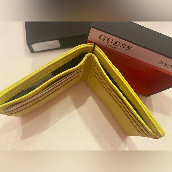Guess Genuine Leather Wallet RFID Protection Black and Green/Yellow NWT - Picture 5 of 5